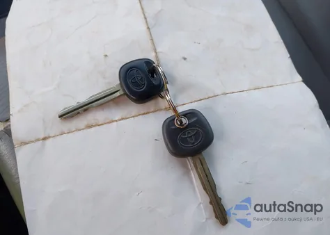 2001 Toyota Avalon Xls from USA, damaged, VIN 4T1BF28B51U161989